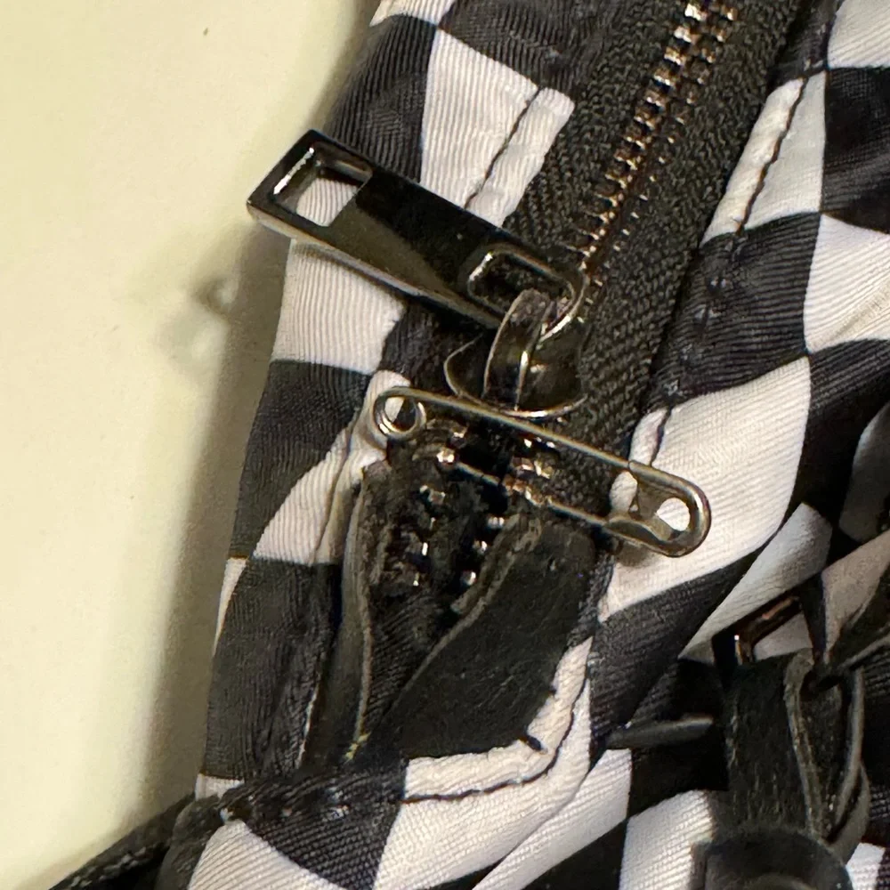 High End Black & White Checkered Women’s Padded Backpack Laptop Bag FIXED - Picture 5 of 9